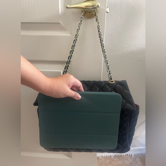 Classic Unbranded Black Faux Vegan Leather Flap Bag Crossbody and Shoulder - Picture 3 of 5